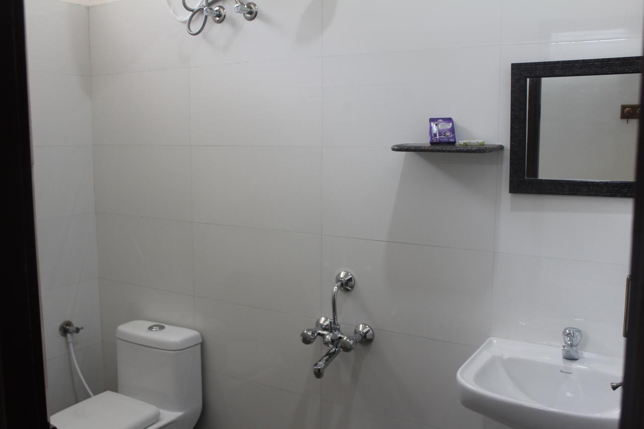 Rams Inn Танджавур Екстериор снимка